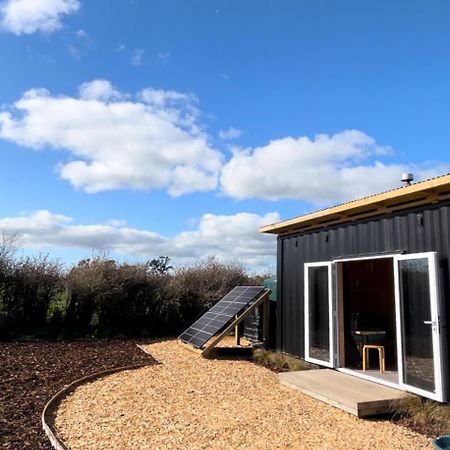 Cosy Tiny Container Cabin Carterton Εξωτερικό φωτογραφία